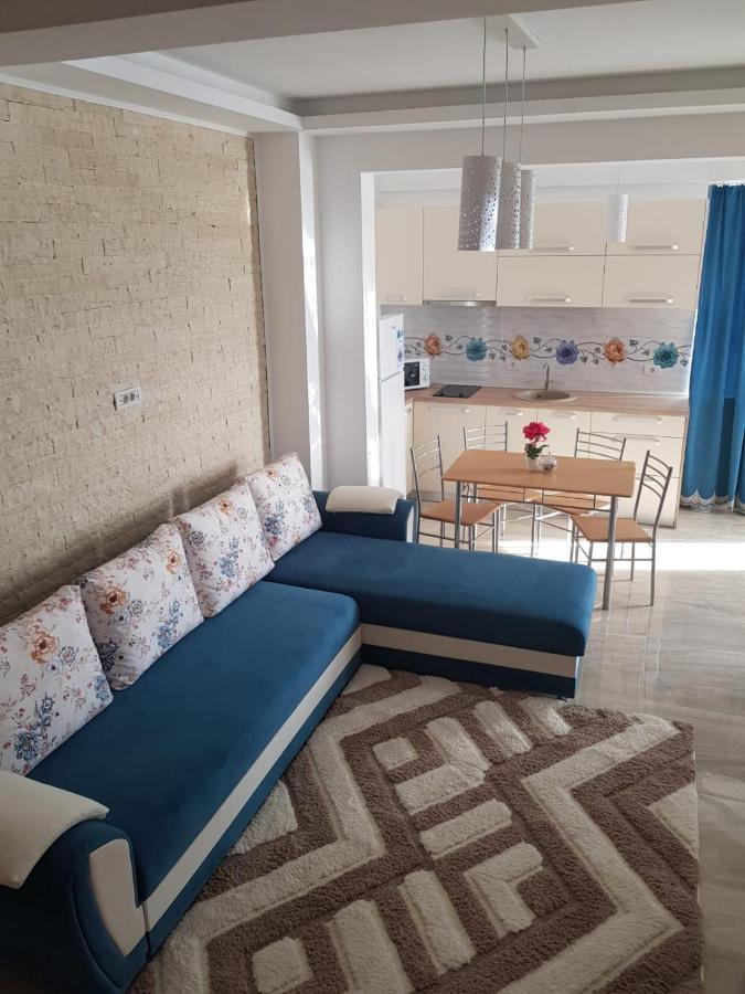 Unique Residence Apartament นาโวดาริ ภายนอก รูปภาพ